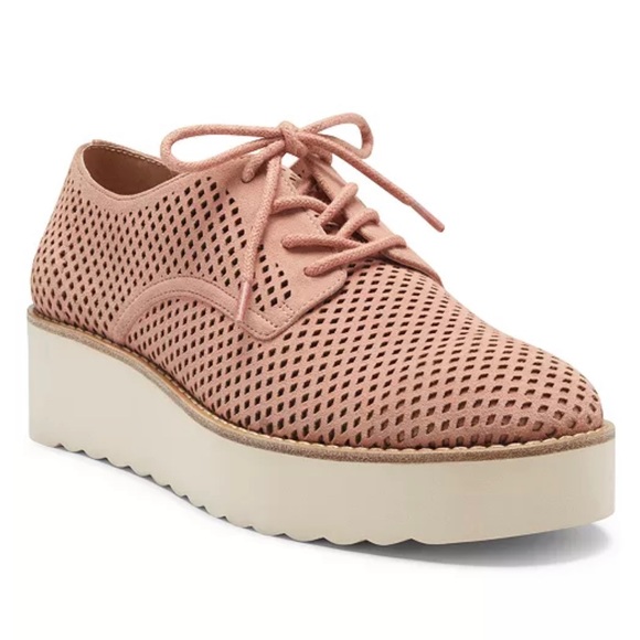 Vince Camuto Shoes - Vince Camuto Women's Nillindie Flatform Oxfords